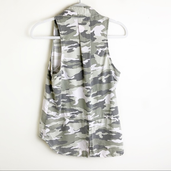 Cloth & Stone Button Down Camo Top - Picture 6 of 6